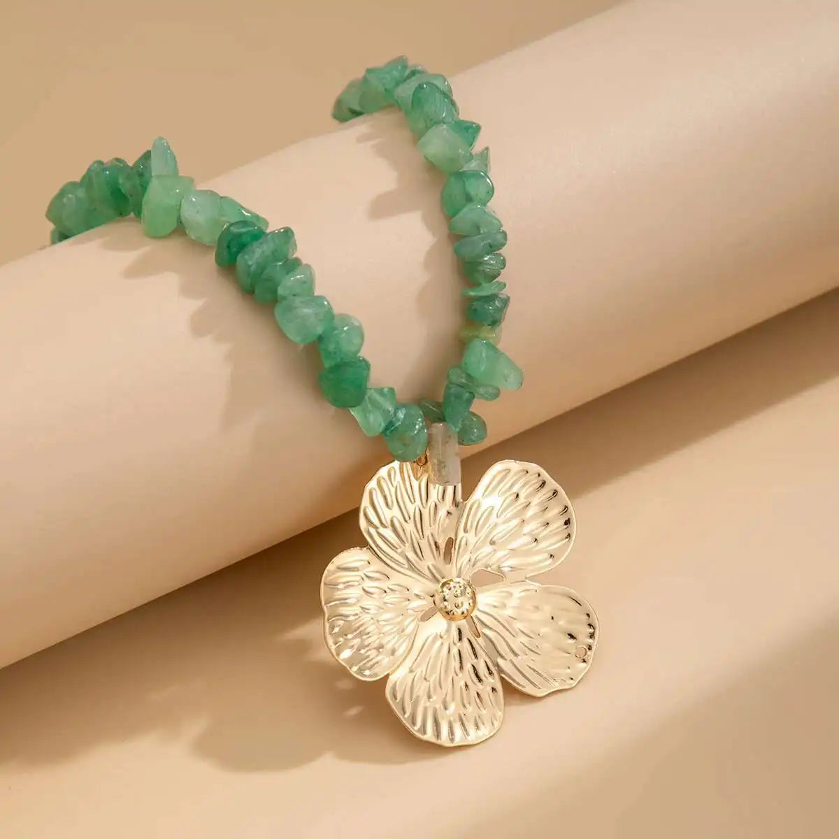 IngeSight.Z Boho Irregular Natural Stone Necklace Women 2025 Trendy Exquisite Metal Flower Clavicle Chain Beach Party Jewelry