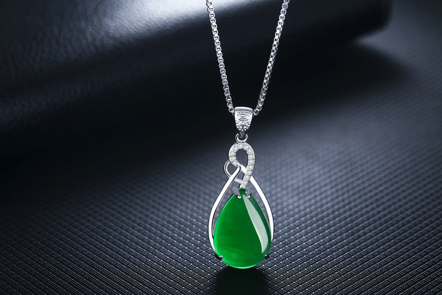 2021 New Fashion Natural Emerald S925 Sterling Silver Women Necklace Pendant Gemstone Collarbone Fine Jewelry Jade Bizuteria