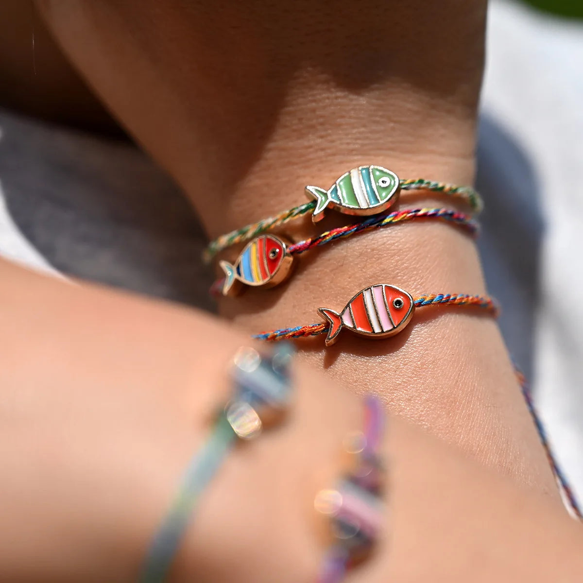 Boho Woven Rope Fish Bracelet with Adjustable Tassel for Women Colorful Beach Tassel Jewelry Femme Colored Friendship Accessory