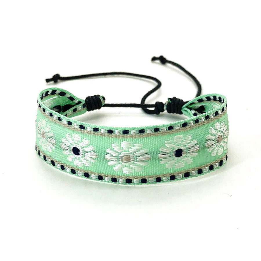 Boho Woven Friendship Love Wrap Bracelets Rope Handmade Thread Braided Ethnic Embroidery Wristbands Women Men Jewelry Adjustable