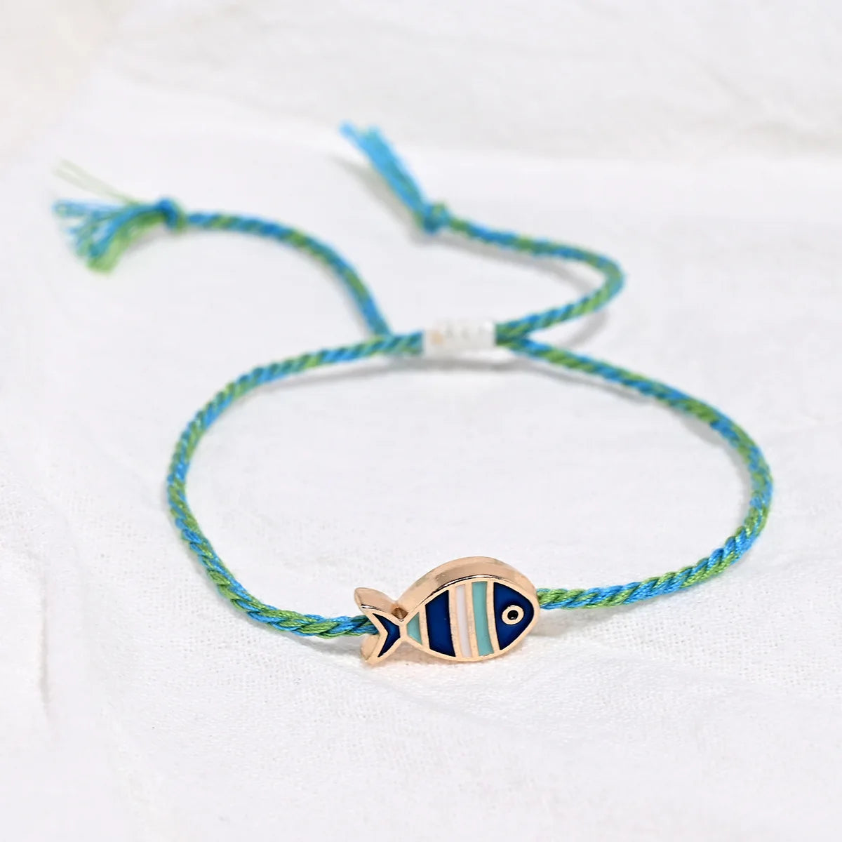 Boho Woven Rope Fish Bracelet with Adjustable Tassel for Women Colorful Beach Tassel Jewelry Femme Colored Friendship Accessory
