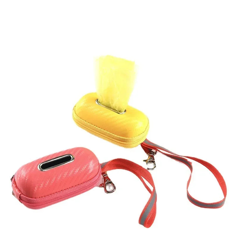 Dog Poop Bag Dispenser Hangingable Dog Poop Bag Holder Poo Bags Dispenser for Dogs Walking Garbage Bags Dispensers Pet Supplies